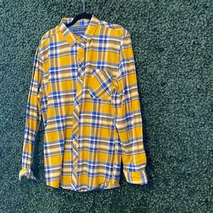 Really nice men’s long sleeve